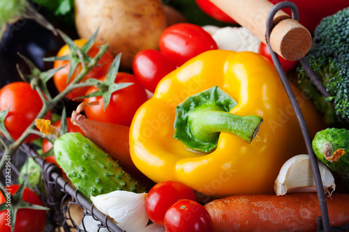 Fototapeta Naklejka Na Ścianę i Meble -  Basket with assortment of fresh vegetables.