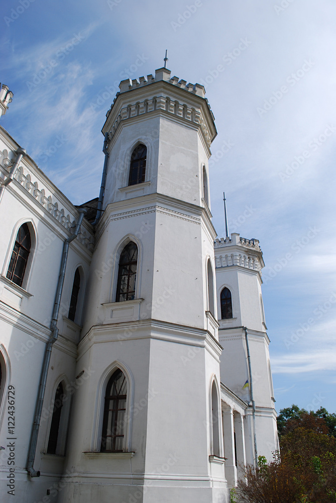 дворец Кенинга в Шаровке