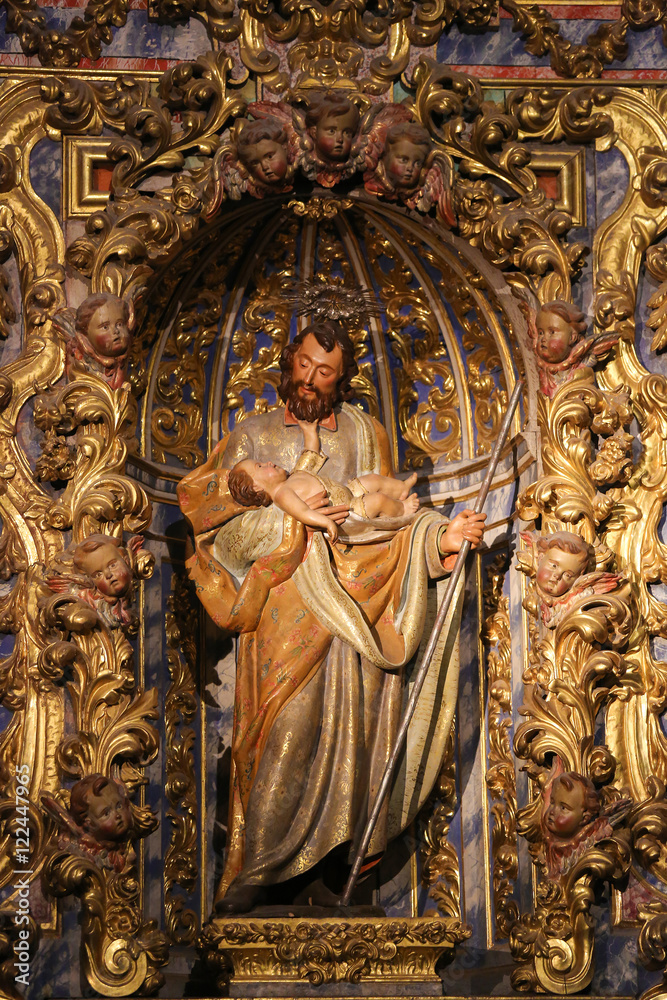 Statue of Saint Joseph in the New Cathedral of Salamanca