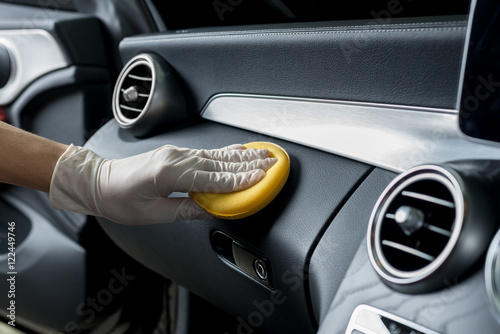 Car detailing series : Cleaning car interior