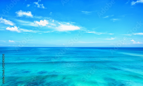 blue sea blue sky horizon © romablack