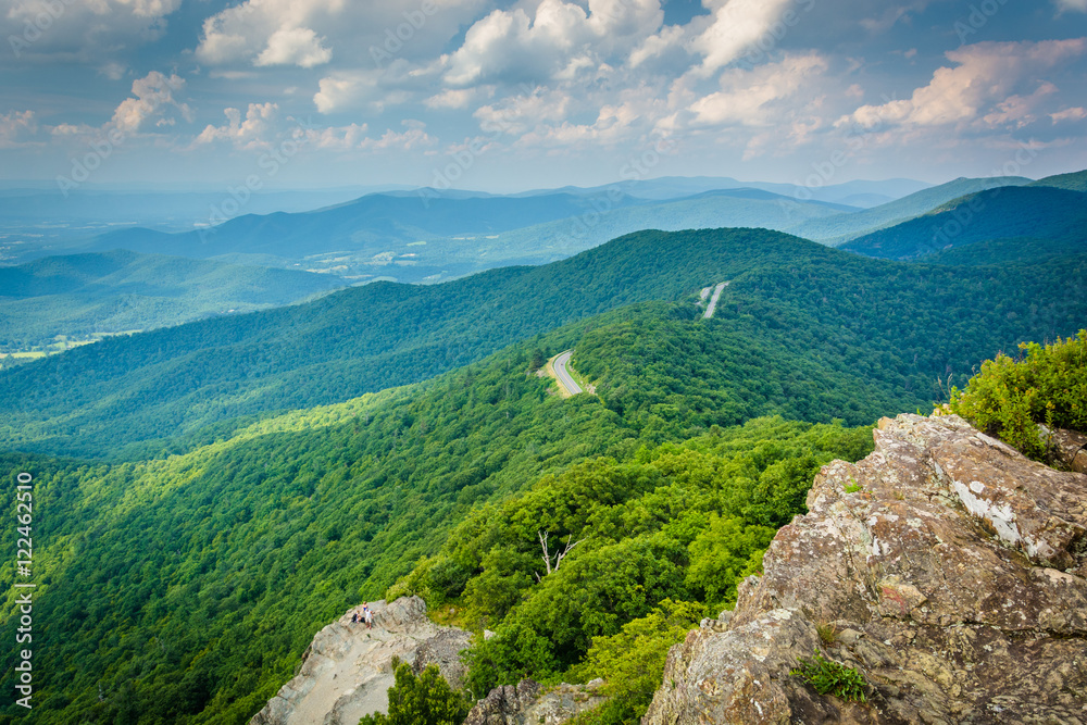 Naklejka premium View of the Blue Ridge Mountains from Little Stony Man Cliffs, i
