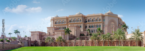 Photos Emirates Palace in Abu Dhabi