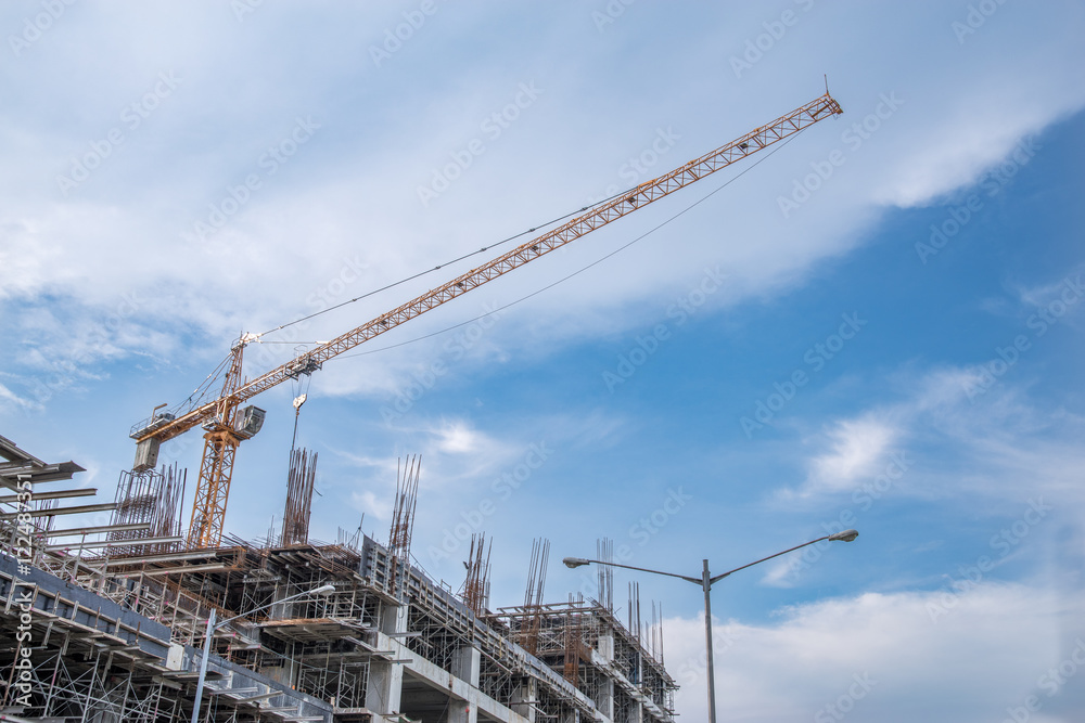 crane on the buildding