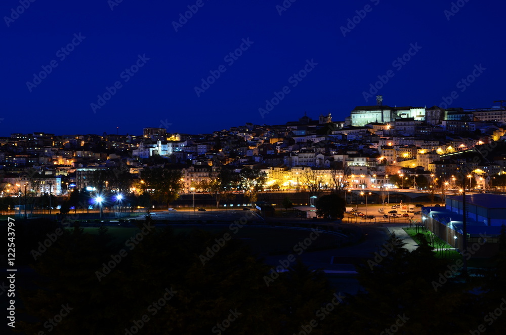 Caminhadas a noite pela cidade de Coimbra