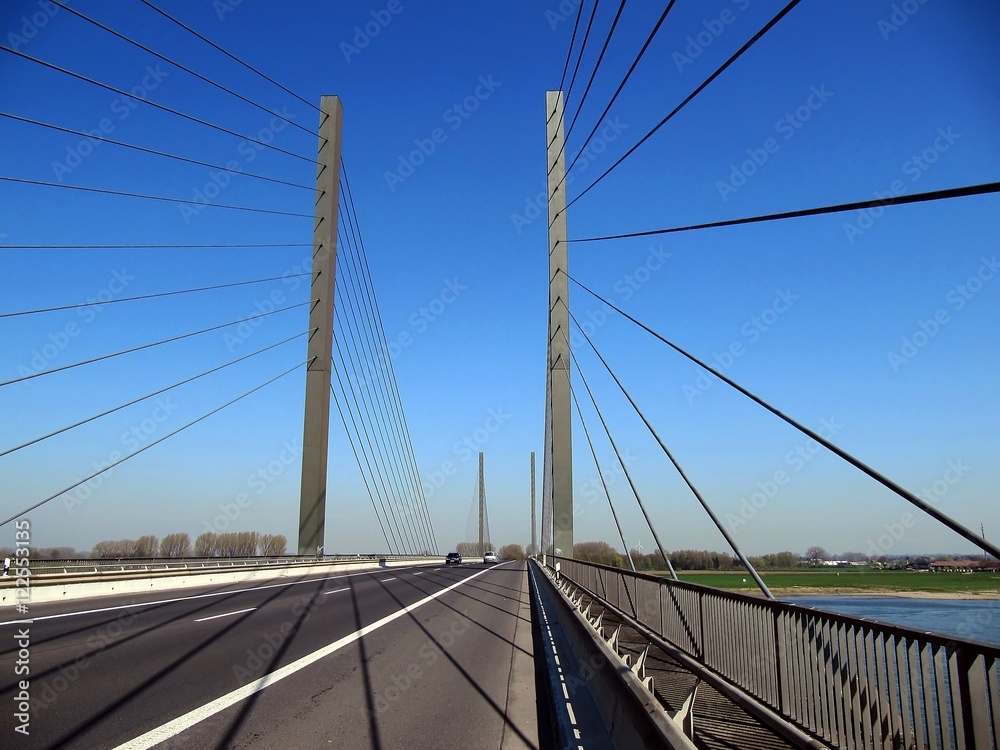 Rheinbrücke Rees