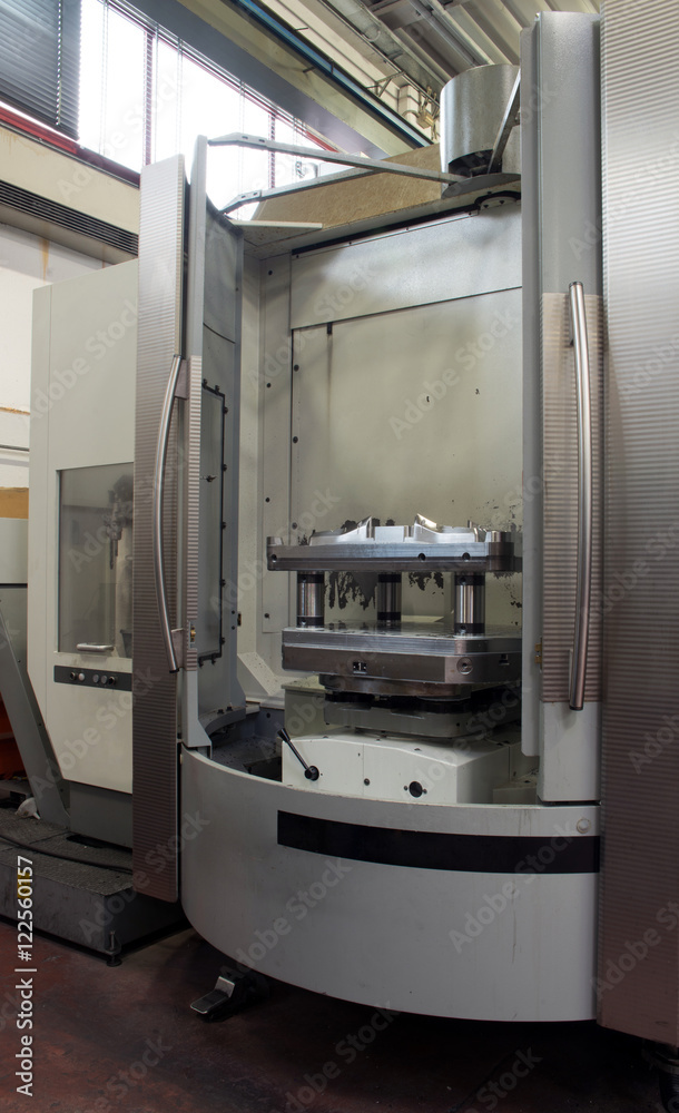 Machine tools with Computer Numerical Control (CNC) Machine tools with Computer Numerical Control (CNC)