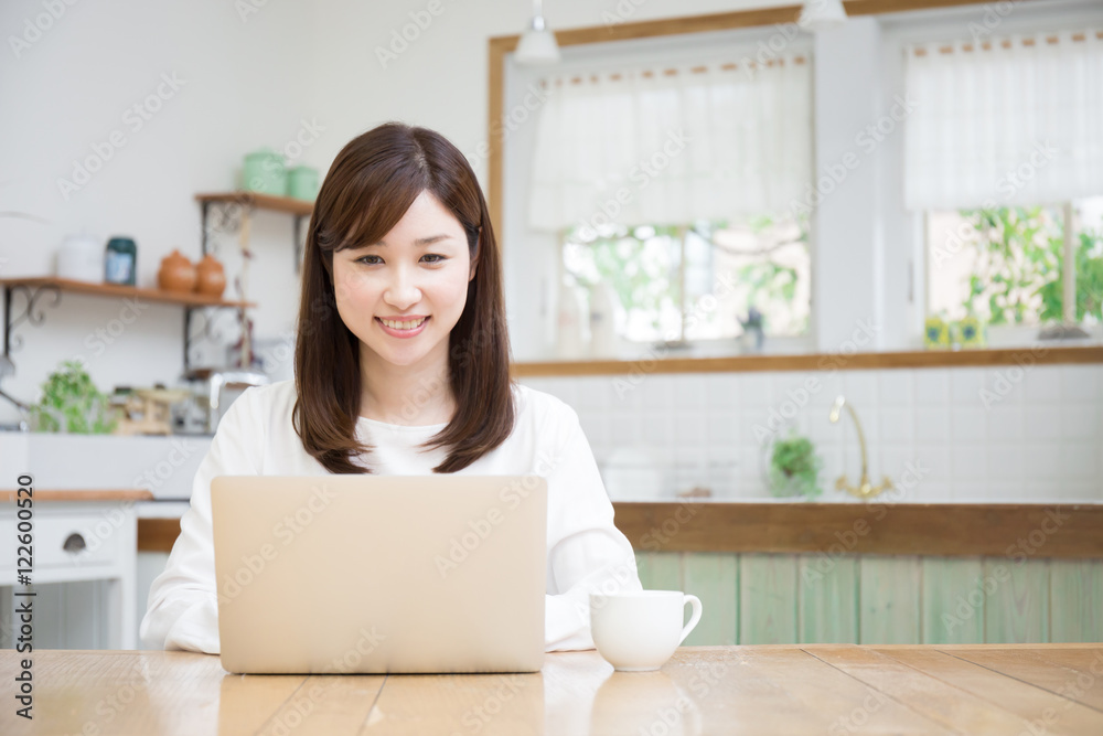 女性 ライフスタイルイメージ 女性 ライフスタイルイメージ