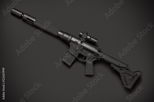 Assault semi-automatic rifle