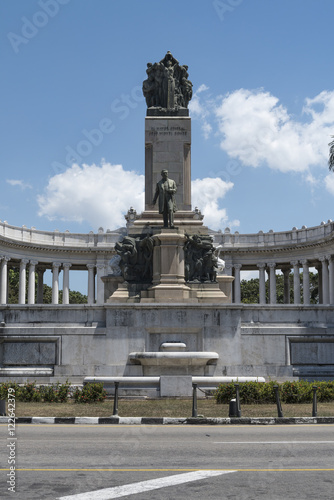 Kuba; Havanna -Vedado; Denkmal von Jose Miguel Gomez.