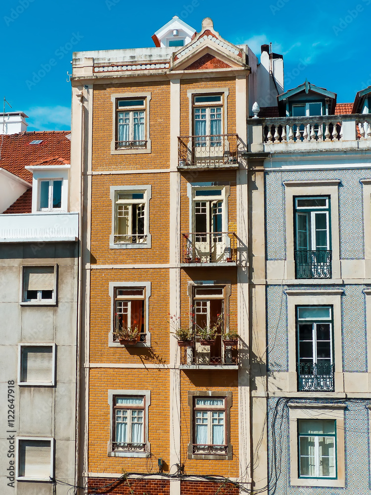 Obraz premium old wooden house