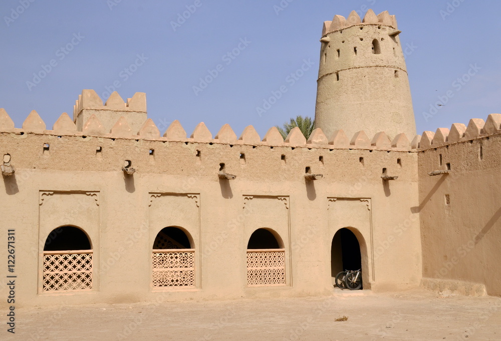 Fototapeta premium Jahili fort in Al Ain oasis, United Arab Emirates