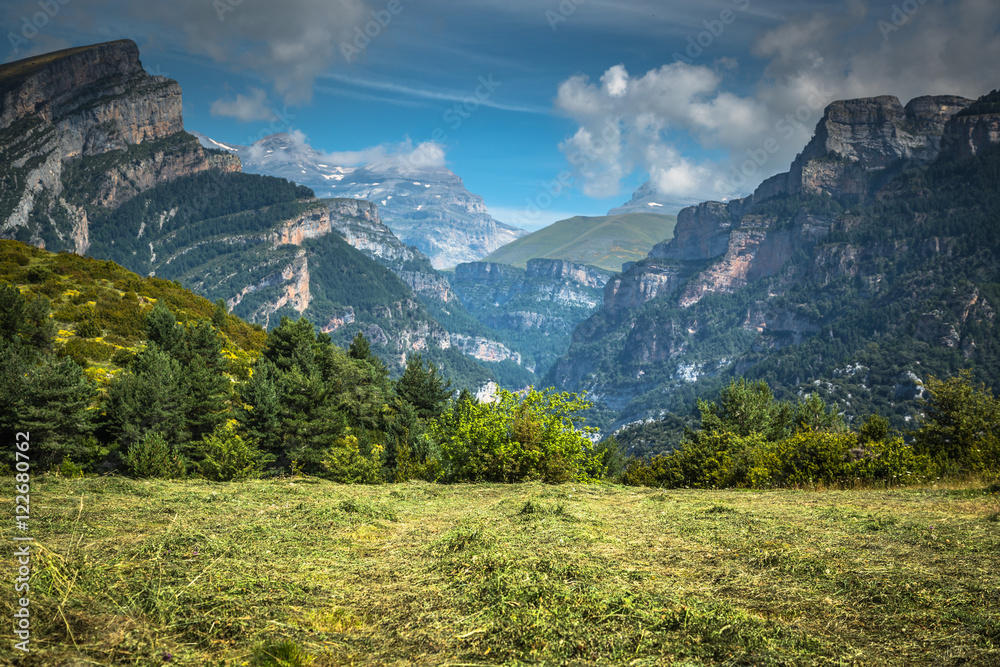 Obraz premium Canyon de Anisclo in Parque Nacional Ordesa y Monte Perdido, Spa