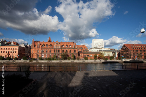 Wallpaper Mural Zabytkowy budynek pocztowy nad Brdą w stylu neogotyckim, Bydgoszcz, Polska, Old post office in Bydgoszcz, Poland Torontodigital.ca