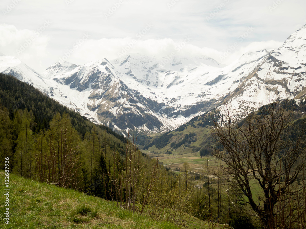 Panoramic road Austria mountains
Panoramic road Austria mountains