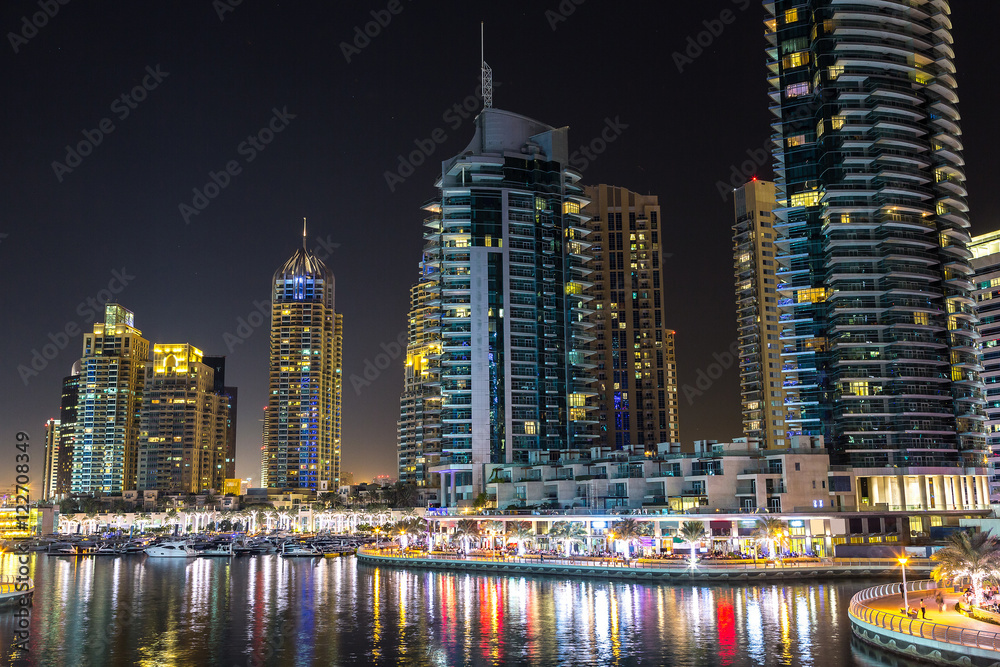 Naklejka premium Dubai marina