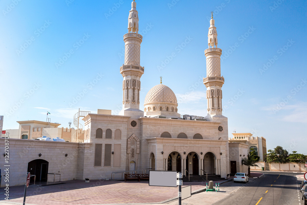 Fototapeta premium Mosque in Dubai