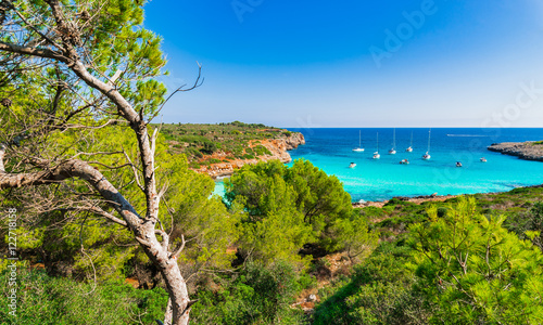 Mittelmeer Spanien Mallorca Aussicht auf die Bucht Cala Varques