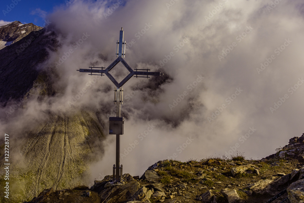 Gipfelkreuz auf der Napfspitze Gipfelkreuz auf der Napfspitze