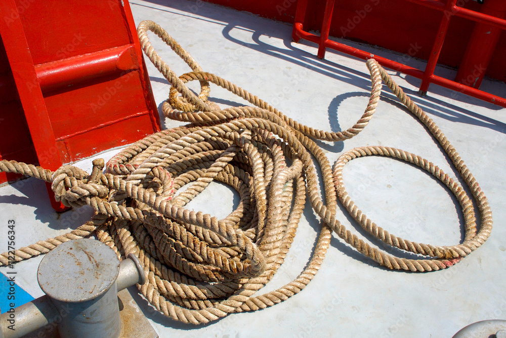 Fototapeta premium Thick ship rope.