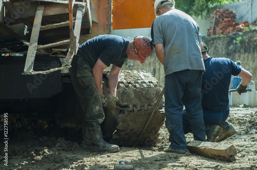 Repair of the tractor