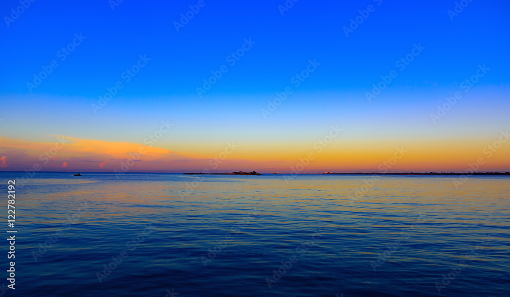 Sea sunset quietly