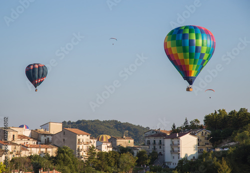 hot air balloons © ivanods