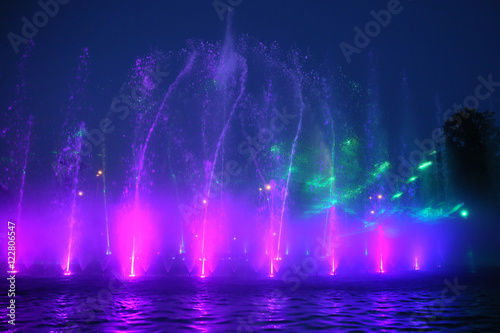 Color fountain show