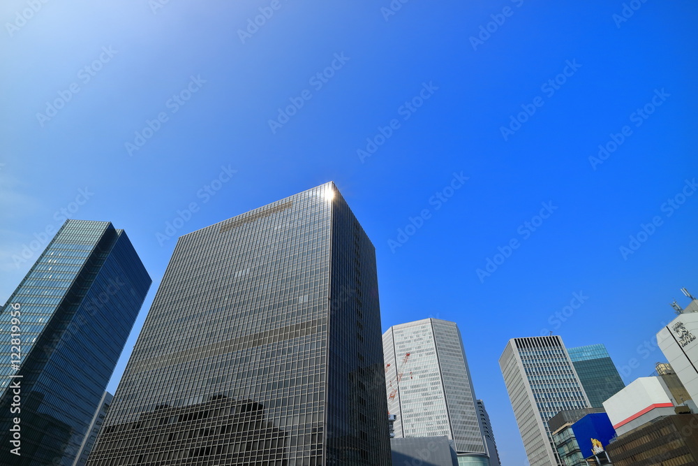 大阪駅前の高層ビル群