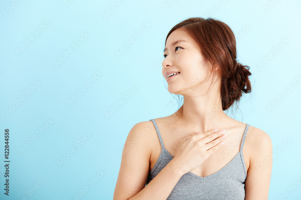 肌の綺麗な女性 肌の綺麗な女性