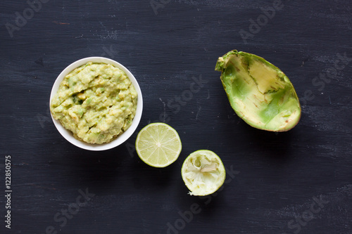 Guacamole, Avocado sause photo