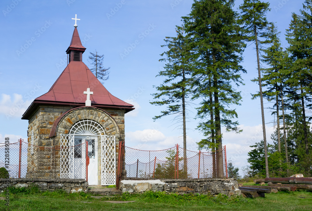 Murinkova kaple ( chapel ), Murinkovy vrch ( hill ), Beskids mountains ( Beskydy ), Czech republic / Czechia, Central Europe - small religious building on top of the hill