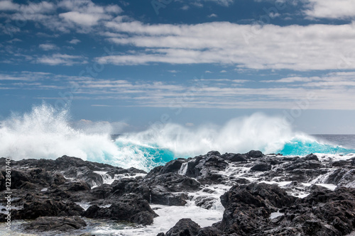 Houle et vagues    l   le de la R  union