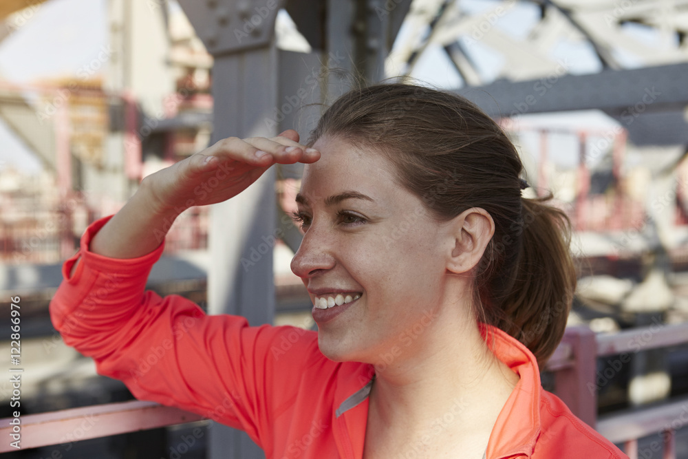 custom made wallpaper toronto digitalMädchen schaut in die Ferne