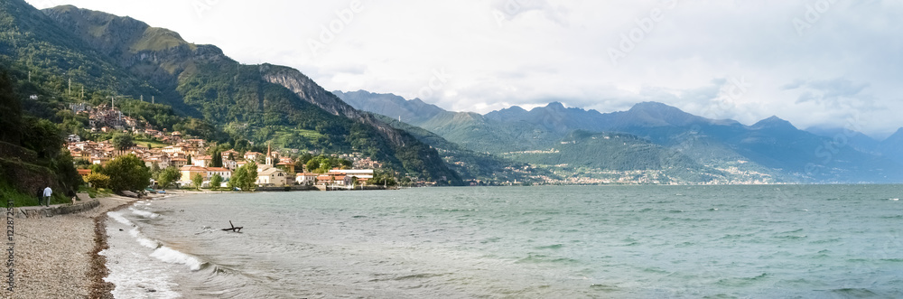 Panorama of the country overlooking Lake Como