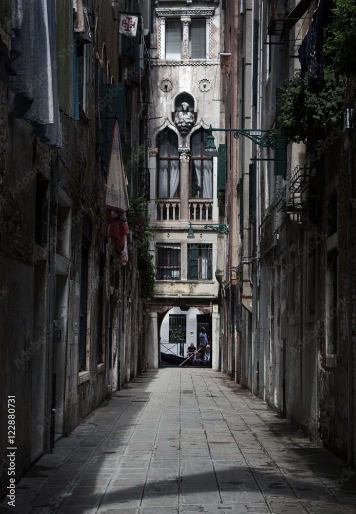 Naklejka premium Venice Palace and Alley 