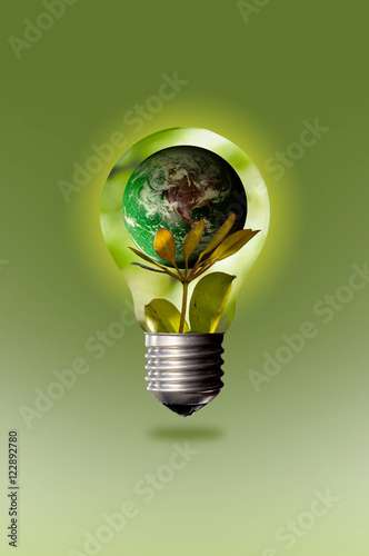 Tener una idea interesante para la conservación de la naturaleza se necesita ahorro de energía para tener un mundo mejor. Utilicemos energía renovable