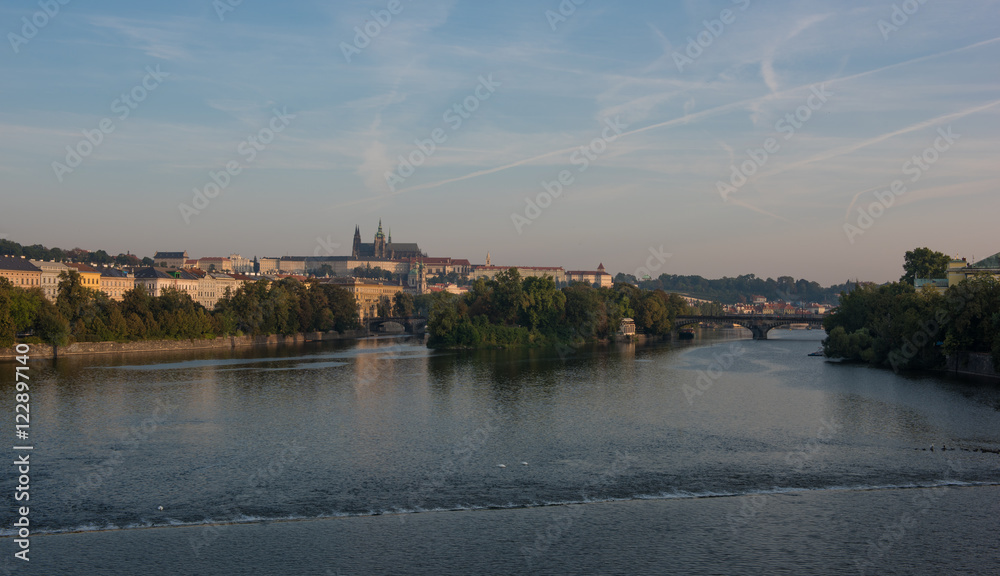 Obraz premium Prague Castle - view over river Vltava