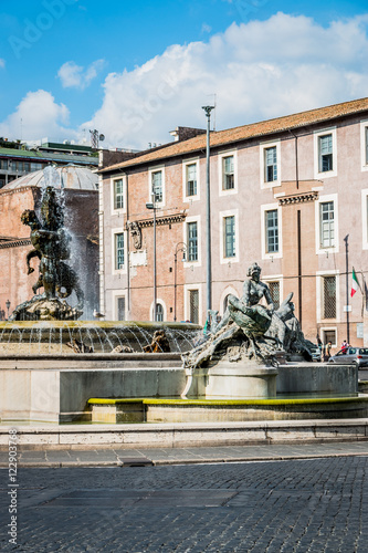 La fontaine de Naïades à Rome