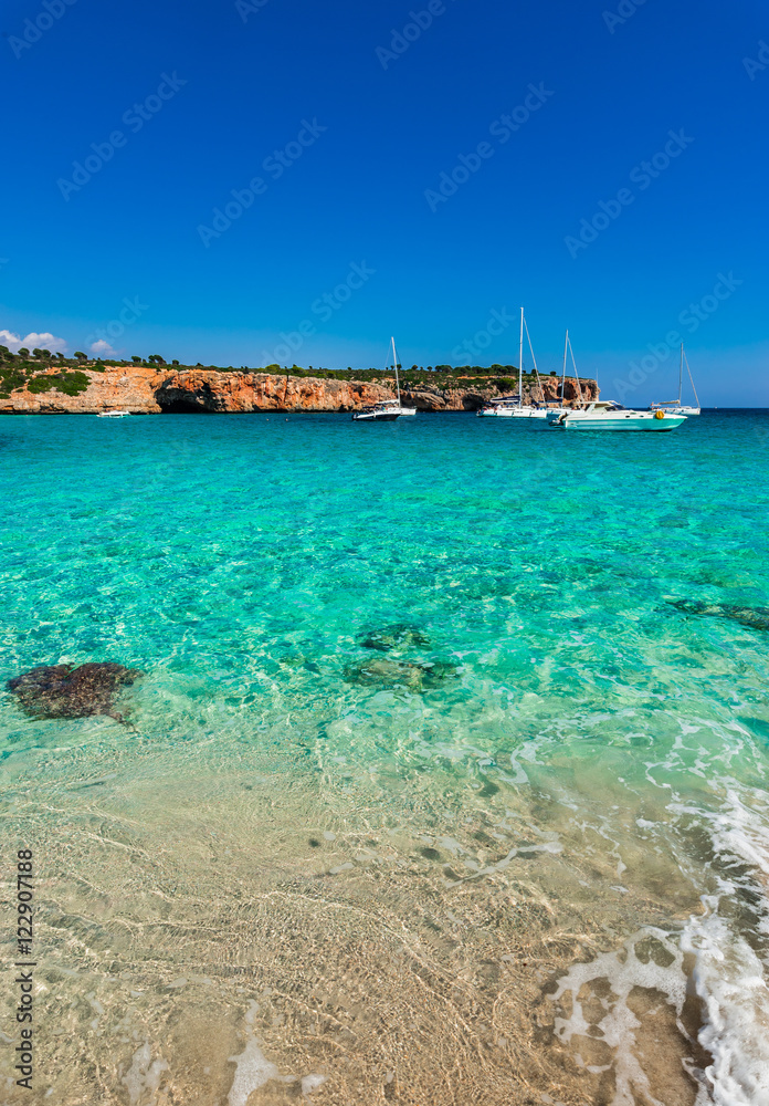 Mittelmeer Küste Spanien Insel Mallorca Bucht Boote Mittelmeer Küste Spanien Insel Mallorca Bucht Boote