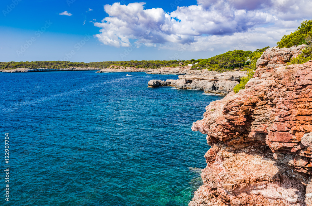 Meer Landschaft Felsen Klippen Küstenlinie Spanien Mallorca