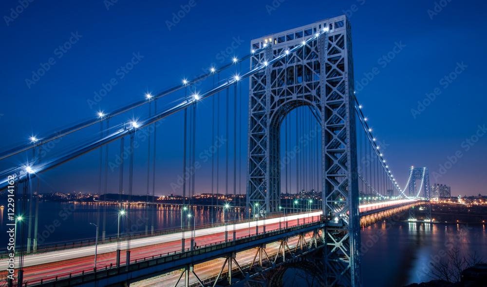 Naklejka premium George Washington Bridge Night Scene