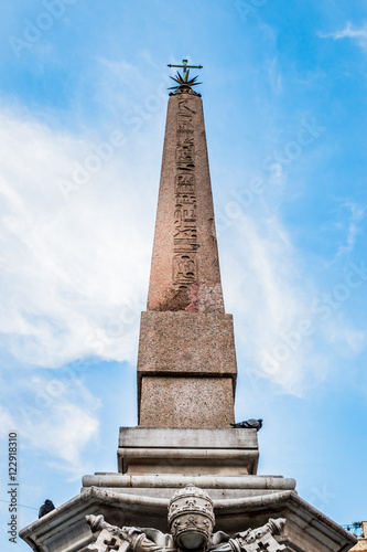La fontaine du Panth  on de Rome