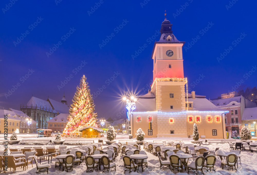 Christmas tree in center of Brasov town and Christmas market, Romania