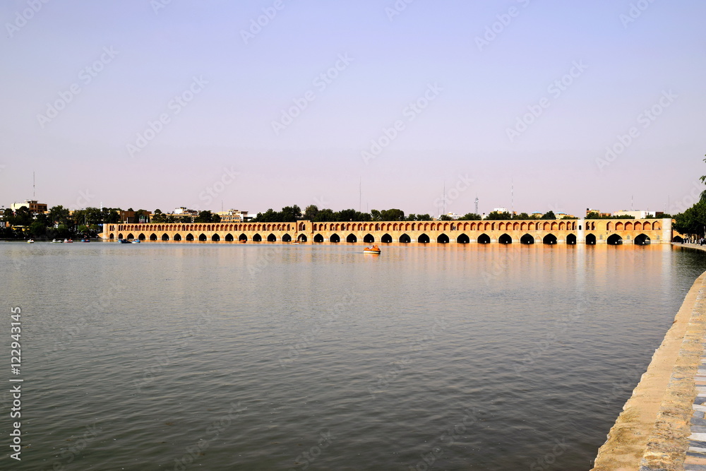 Obraz premium View from Siosepol Siose Bridge in Esfahan Iran
