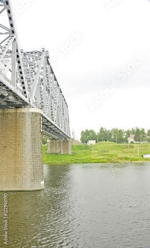 Puentes en el rio Volga, Rusia photo