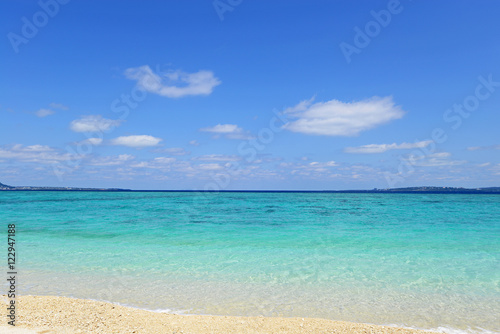 沖縄の美しいビーチ