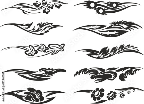 Set of black and white floral vignettes