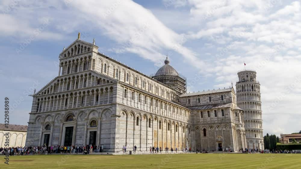 Piazza dei Miracoli - Pisa - Timelapse Piazza dei Miracoli - Pisa - Timelapse