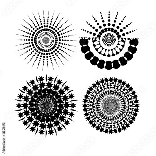Round Ornament Pattern with pattern brush
